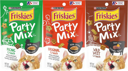 Friskies Cat Treat Party Mix Love Pack1