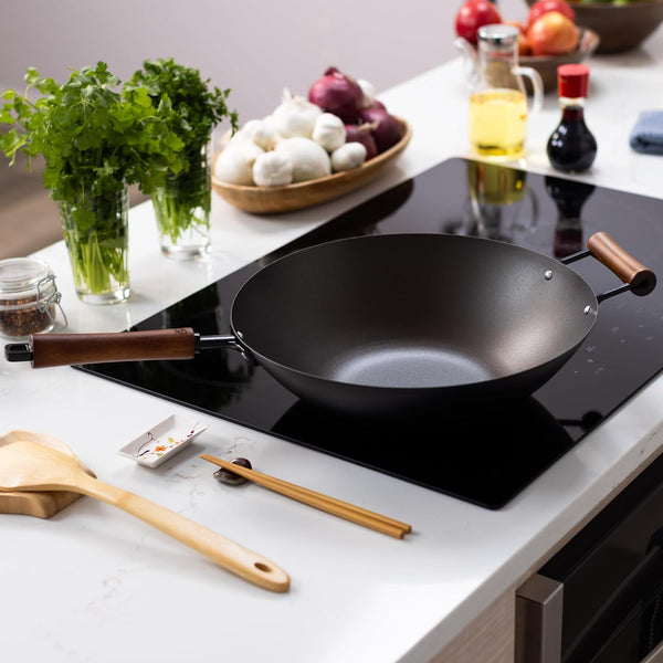 Joyce Chen Classic Series 14-Inch Preseasoned Carbon Steel Wok7
