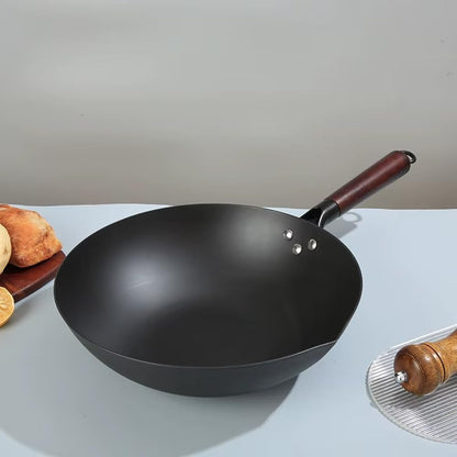 13.5 Inch Carbon Steel Wok – Pre-Seasoned Flat Bottom Stir Fry Pan with Honeycomb Nonstick & Rust-Resistant Nitriding Technology5