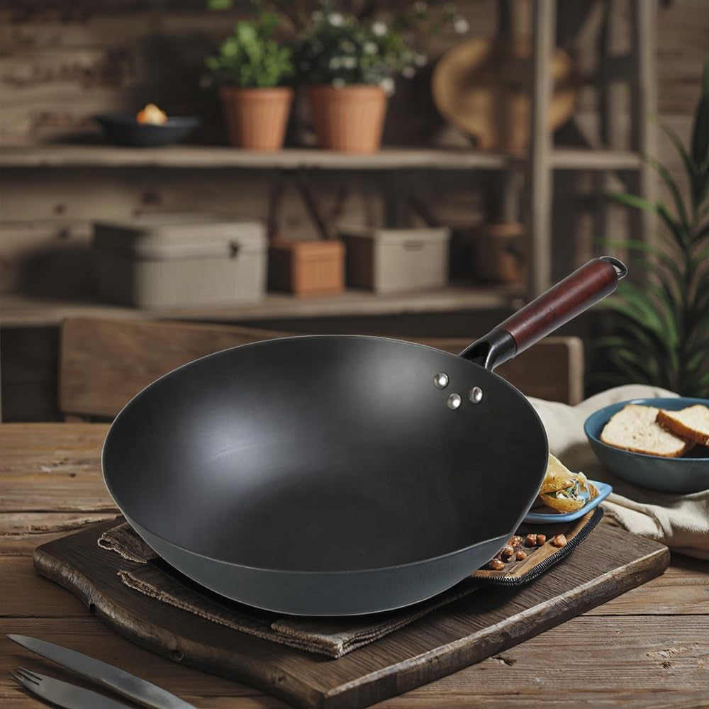 13-5-inch-carbon-steel-wok-pre-seasoned-flat-bottom-stir-fry-pan-with-honeycomb-nonstick-rust-resistant-nitriding-technology