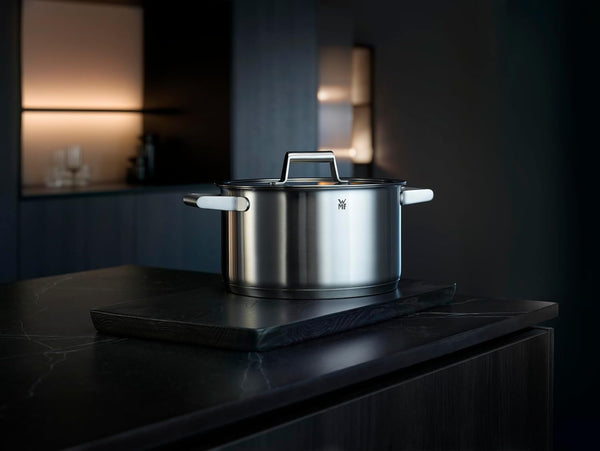 732146040 Comfort Line Topfset Induktion 4-Teilig Cromargan Matte Stainless Steel Pots Set with Glass Lid, Scale, Stackable, Uncoated, 18/109