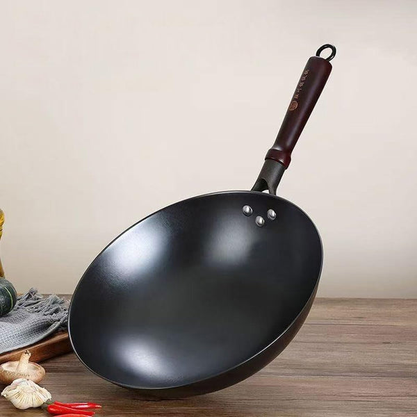 Cast Iron Wok Pan 12.6 Inch with Wooden Handle, Chinese round Bottom Cooking Wok Small Size Coating Free9