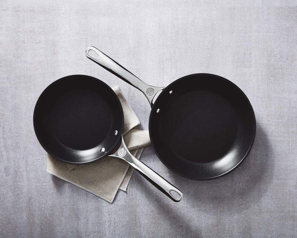 Le Creuset Toughened Non-Stick PRO Cookware Set, 2 Pc. (8" & 10" Fry Pan)2