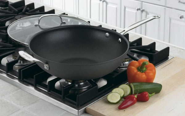 626-32H Chef'S Classic Nonstick Hard Anodized 12.5-Inch Stir Fry Pan, Black/Stainless Steel2