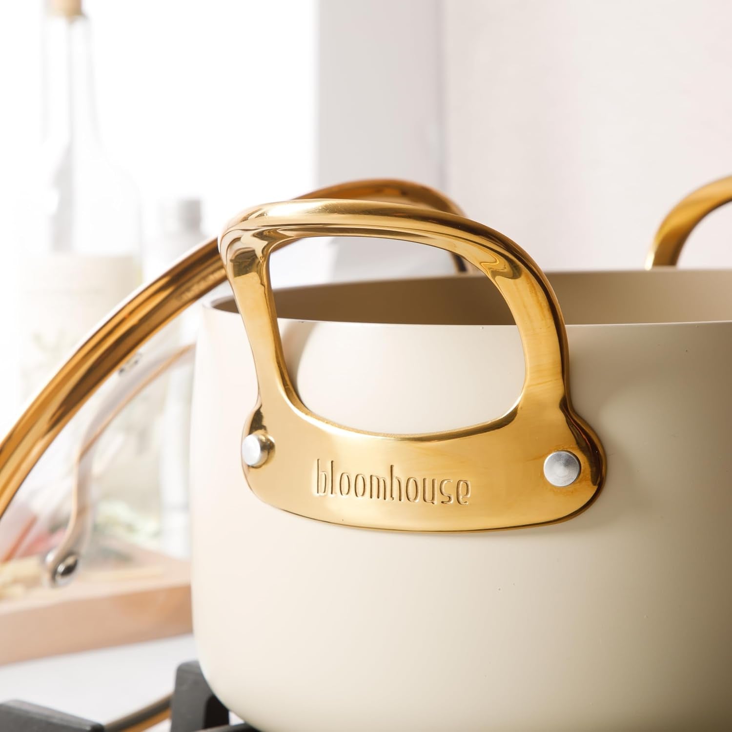two-time-oprahs-favorite-things-winner-6-quart-heavy-duty-aluminum-premium-pfa-free-ceramic-nonstick-dutch-oven-pot-with-lid-almond-cream-w-gold-handle
