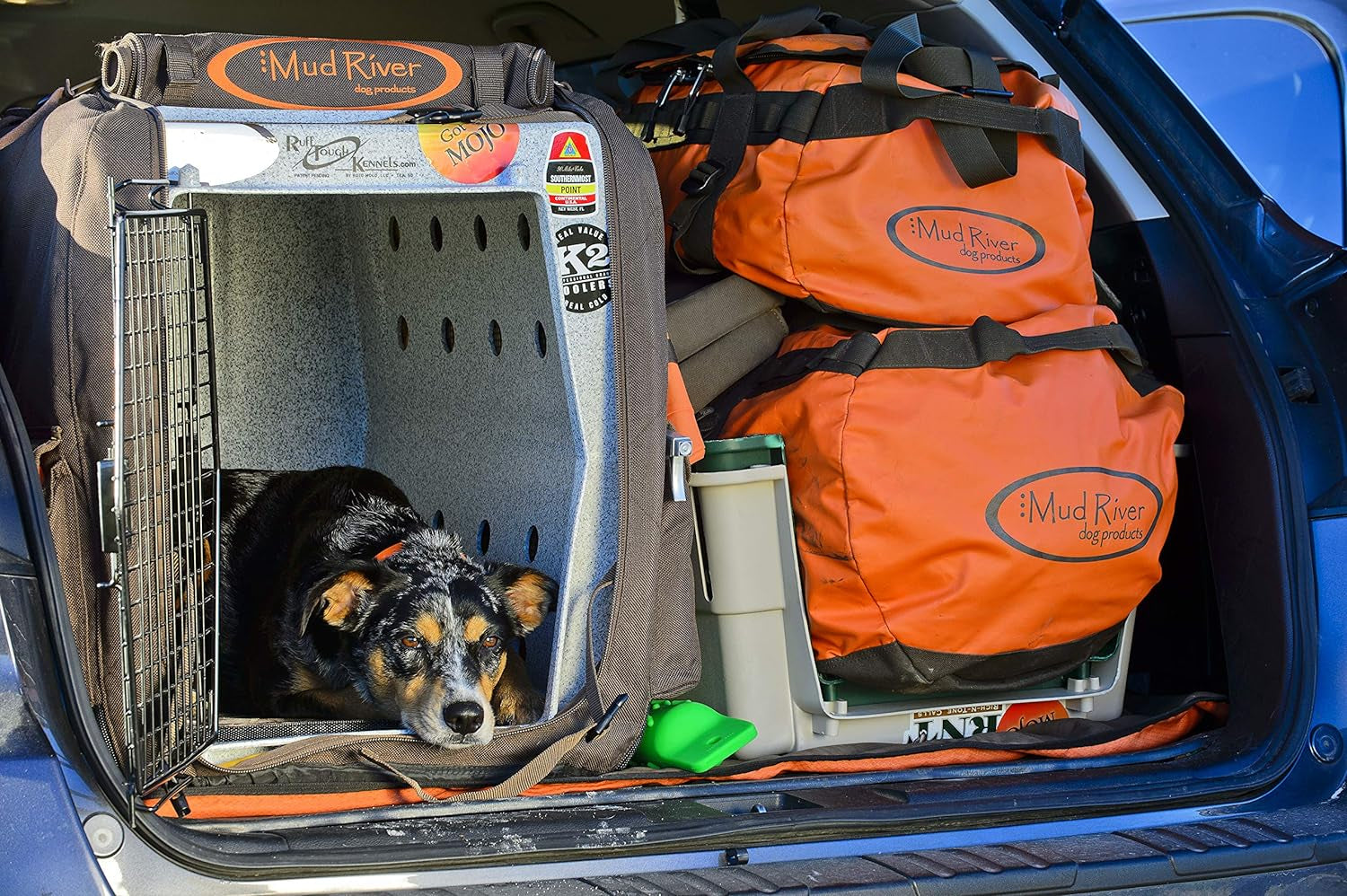 mud-river-crate-cushion