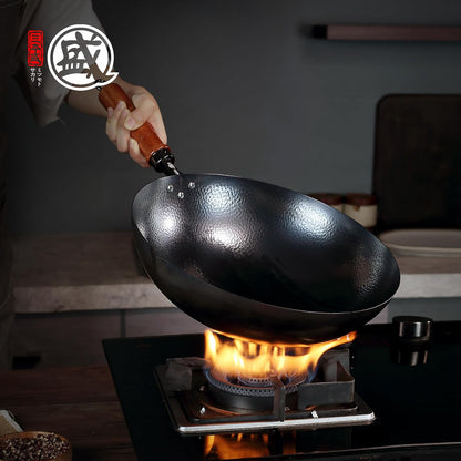 12.6-Inch Hand-Hammered Wrought Iron Wok, round Bottom | 99.8% Iron Content, 4.1-Inch Deep Bowl, Seasoning-Ready Surface, Fish-Scale Texture, Grooved Sapele Handle6