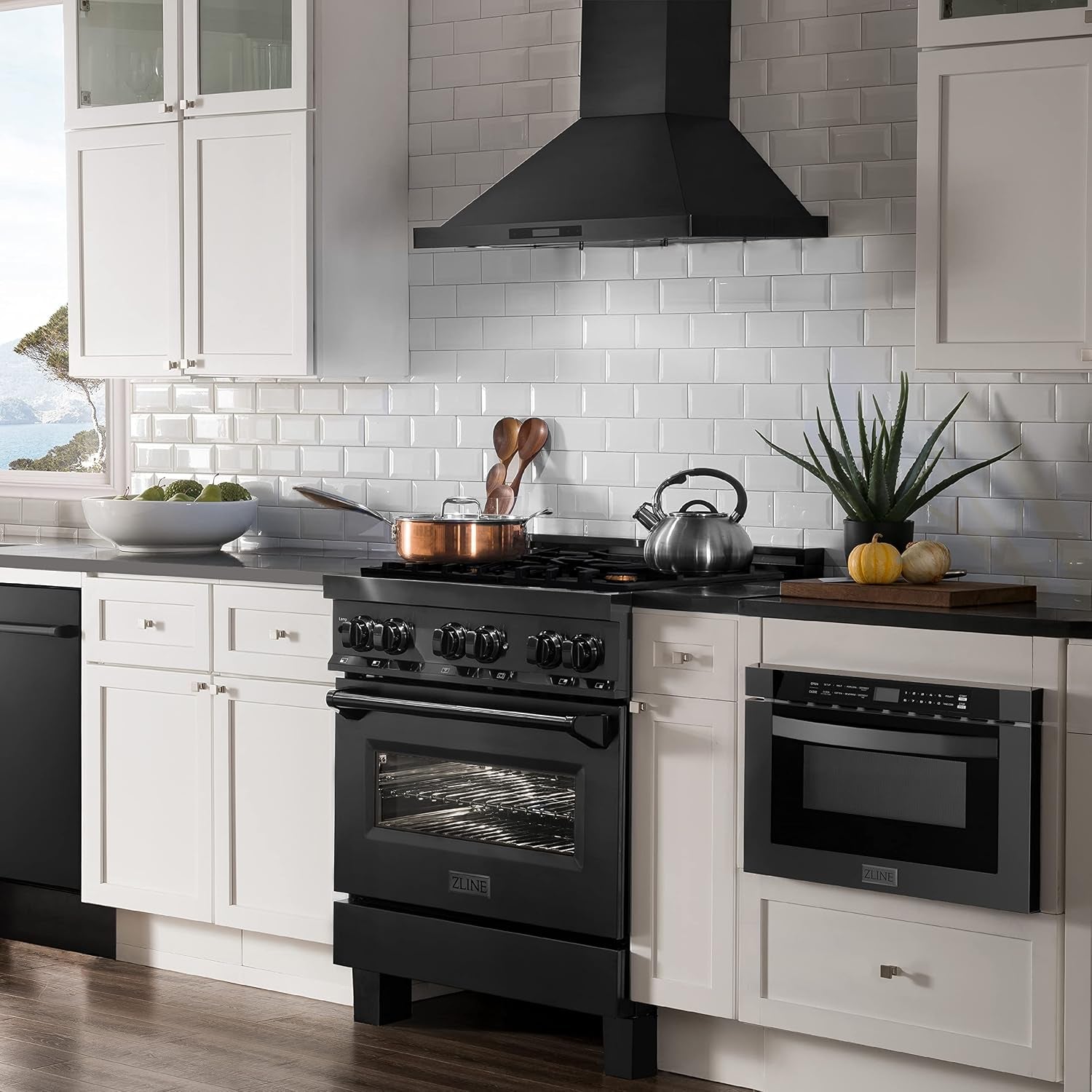 zline-24-1-2-cu-ft-built-in-microwave-drawer-in-black-stainless-steel
