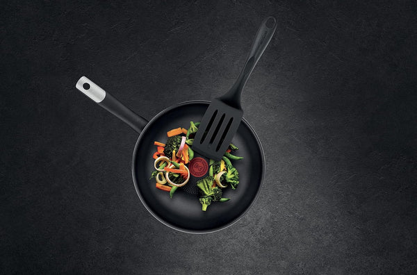 Tefal C38819 Hard Titanium Essential Wok Pan 28 Cm | Non-Stick Coating with Titanium Particles | Thermal Signal Temperature Indicator | Dishwasher Safe | Made in France | Black4