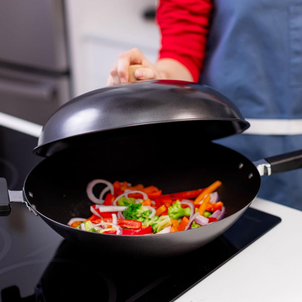Joyce Chen 31-0066, 13.5-Inch Nonstick Steel Dome Lid for 14-Inch Wok Black2
