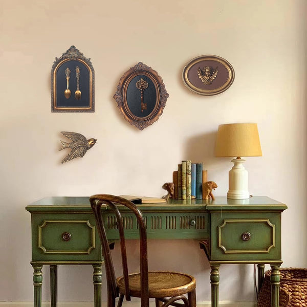 Vintage Wall Sculpture, Antique Pediment, Hallway Wall Art, Hand Painted Wall Decoration with Embossed Intricate Key Design, Oval Aesthetic Room Décor, Gallery, Unique Gift (Antique Gold-Key)4