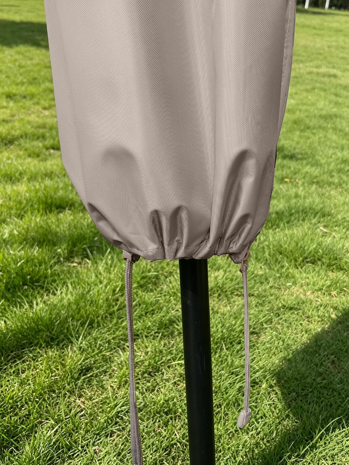 umbrella-cover-for-6ft-to-9ft-patio-umbrellas-waterproof-and-durable-market-umbrella-cover-with-zipper-and-rod