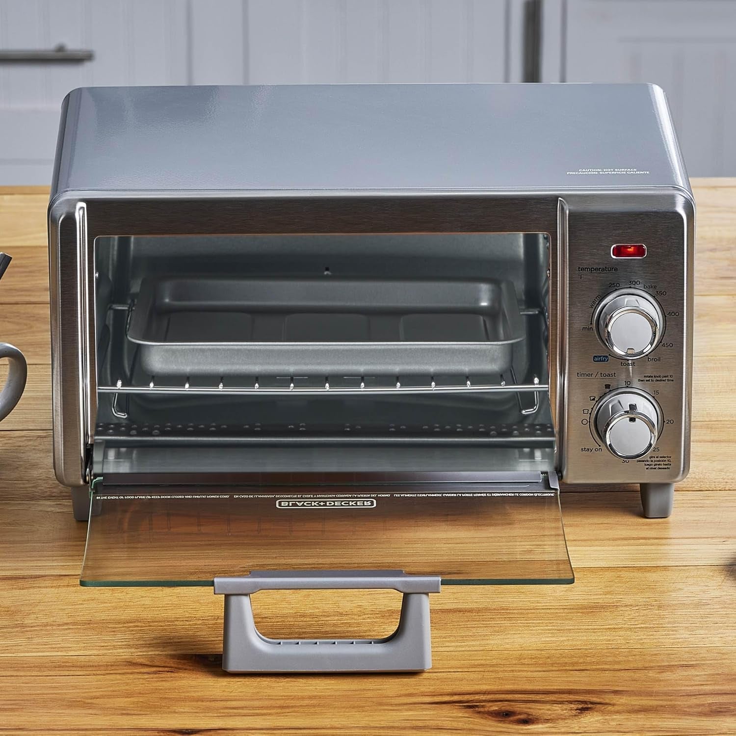 black-decker-4-slice-air-fry-toaster-oven-5-in-1-countertop-oven-air-fry-bake-broil-toast-and-keep-warm-with-eventoast-technology-and-room-for-a-9-inch-pizza