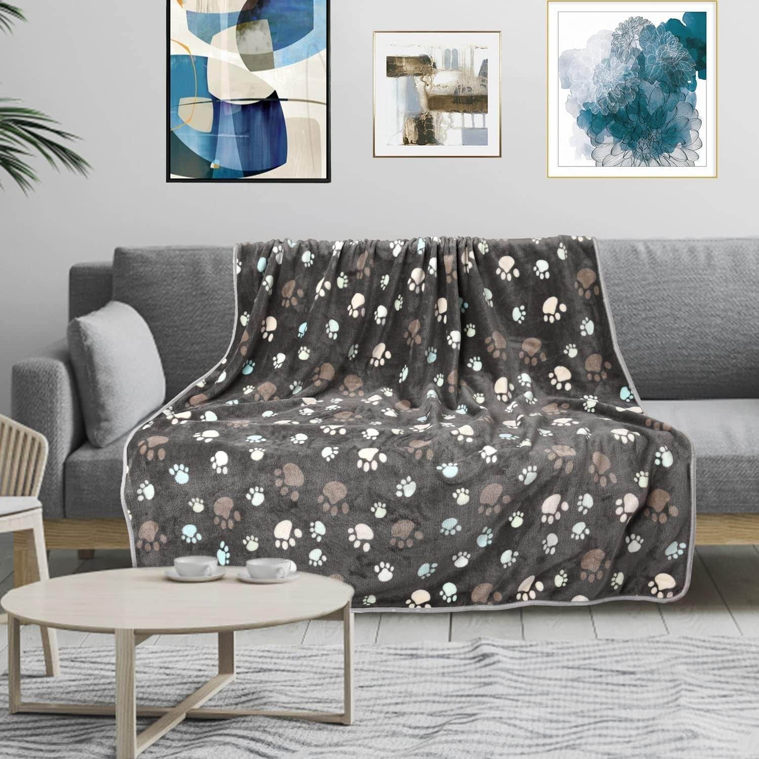 rezutan-blanket-for-large-dogs-cat-flannel-washable-soft-pet-mat-throw-cover-for-kennels-beds-sofas-furniture-protection-cute-paw-pattern-black-50x40-inch