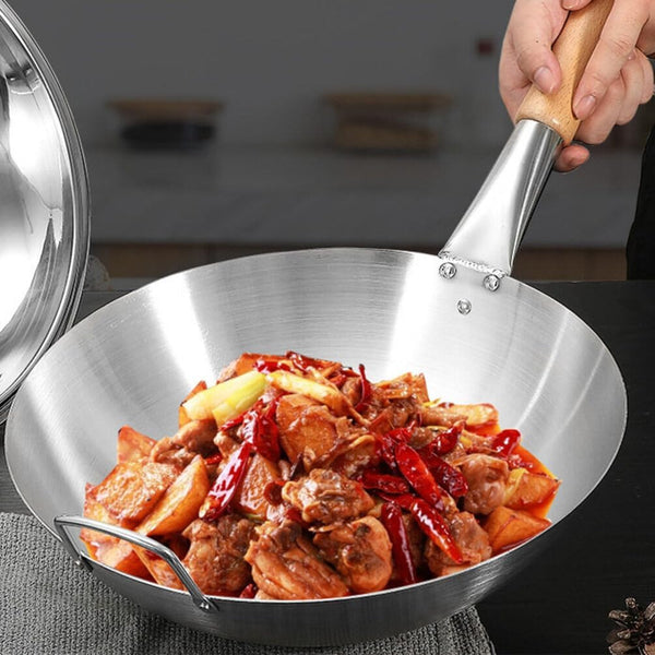 Stainless Steel Wok, 13 Stir Fry Pans, Chinese Wok with Wooden and Steel Helper Handle for Induction, Electric, Gas, All Stoves (13 Inch, round Bottom)5